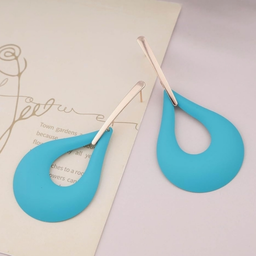 NWT Gold Bar 90s Inspired Cyan Blue Teardrop Large Gold Earrings - Picture 8 of 15